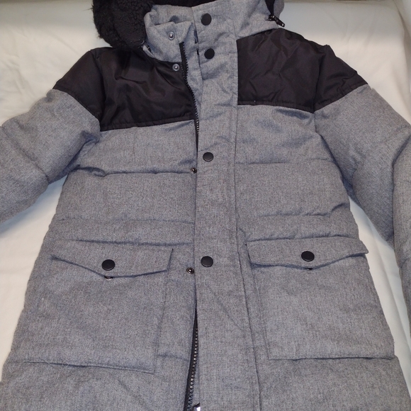 BOYS FAVORITE TODDLER PUFFER JACKET SIZE 7 - Picture 6 of 10